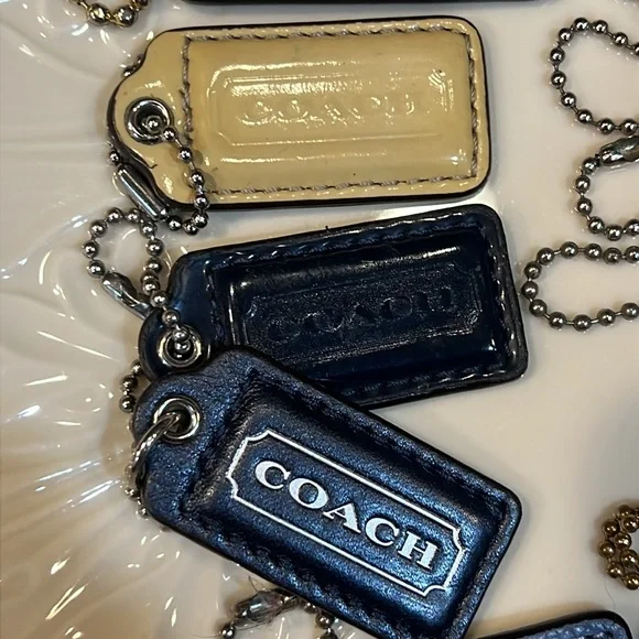 Authentic COACH HANGTAGS Various Colors and Sizes Vintage - Picture 4 of 14